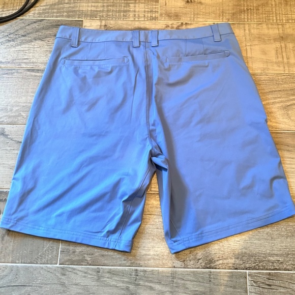 Rhone 9" Commuter® Short - Sky Blue - Picture 4 of 6